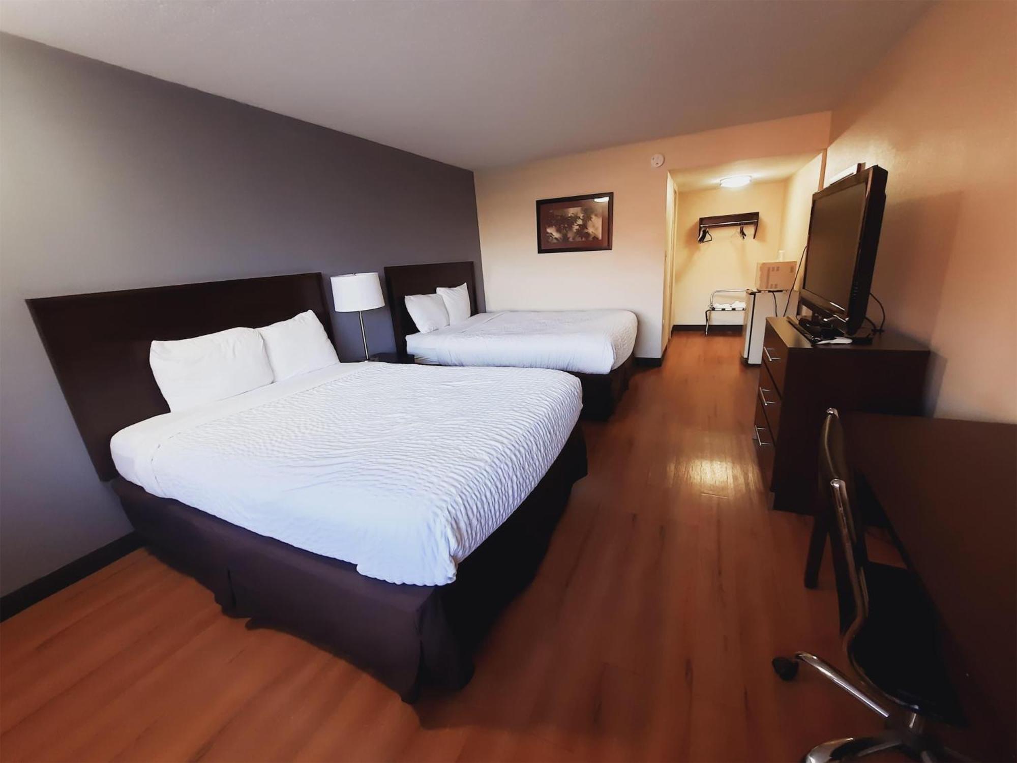 Americas Best Value Inn โมลีน ภายนอก รูปภาพ